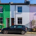 Host & Stay - Grove Townhouse