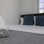 Myrtle Cottage With Free Parking By My Getaways