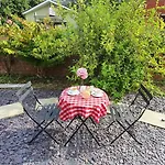 Rose Homestay Brighton - Free Parking Ensuite Studio Room Near Brighton Uni