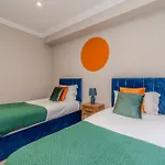 Beautiful 2 Bedroom Flat Next To Brighton Beach & North Lanes