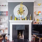 Host & Stay - Montpelier Sanctuary