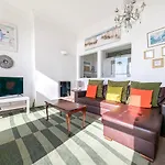 Marine Parade Sea View - By Brighton Holiday Lets