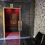 Queens Hotel & Spa