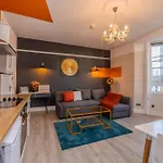 Tranquil Escape L Generous 2-Bedroom Retreat