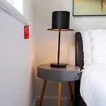 Chic 4 Bed By Brighton Station