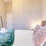 Brighton Stay For 4 By The Pier - Flat 4