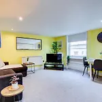 Brighton Stay For 4 By The Pier - Flat 3