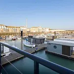Harbour Hideaway - Free Parking