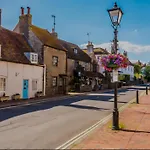 Lovely Studio Flat In Rottingdean