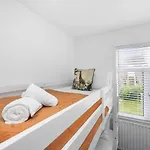 Pass The Keys Totland Road Haven Entire Home