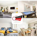 Bright And Spacious 2Br Maisonette Sleeps 8, Game Room, 5 Mins To Brighton Beach And City Centre