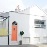 Brunswick Cottage
