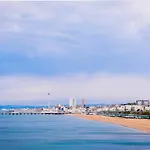 Rethink Serviced Apartments - Brighton Marina