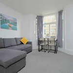 Queens Square Flat 1 Brighton
