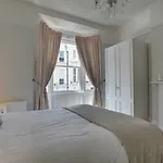 Ivy House Apartment
