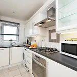 Seaview Apartment