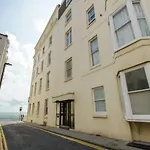 Sea Breeze Apartment - Central - By Brighton Holiday Lets