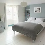 Lovely 4 Bed House 200M From The Beach