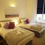 Sillwood Terrace Luxury Apartment