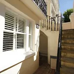 Buckingham Patio Apartment - Central - By Brighton Holiday Lets