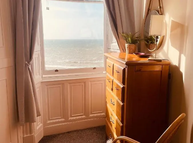 Stunning Seafront Apartment