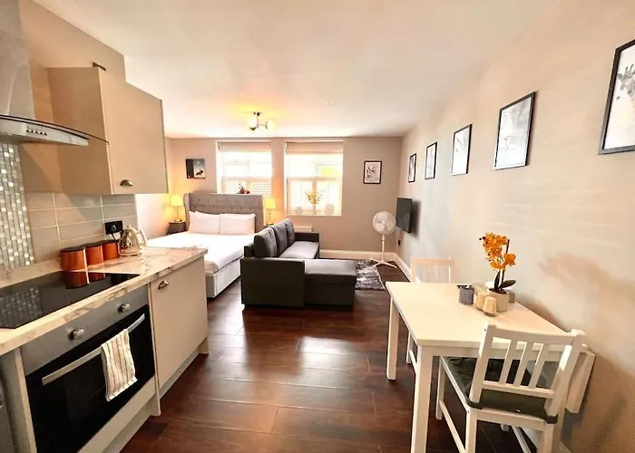 Lovely Studio Close To Brighton Station