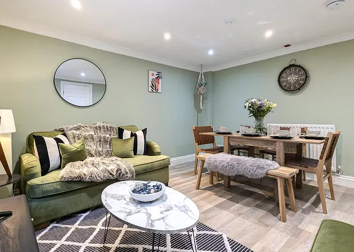 Central Brighton Stunning 3Bed With Garden, Sleeps 8