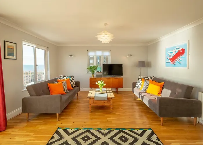 Pier Court Apartments Brighton