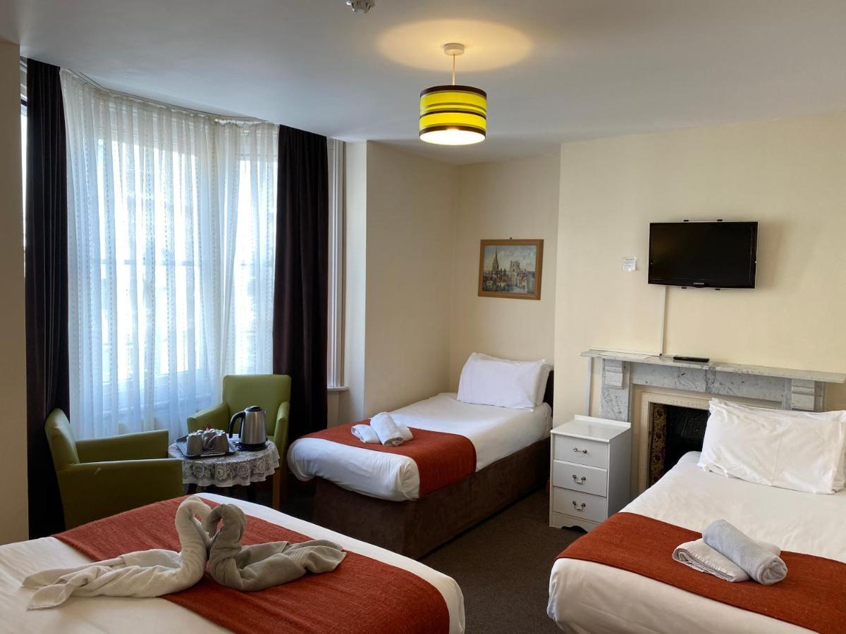 Old Palace Guest house 3*