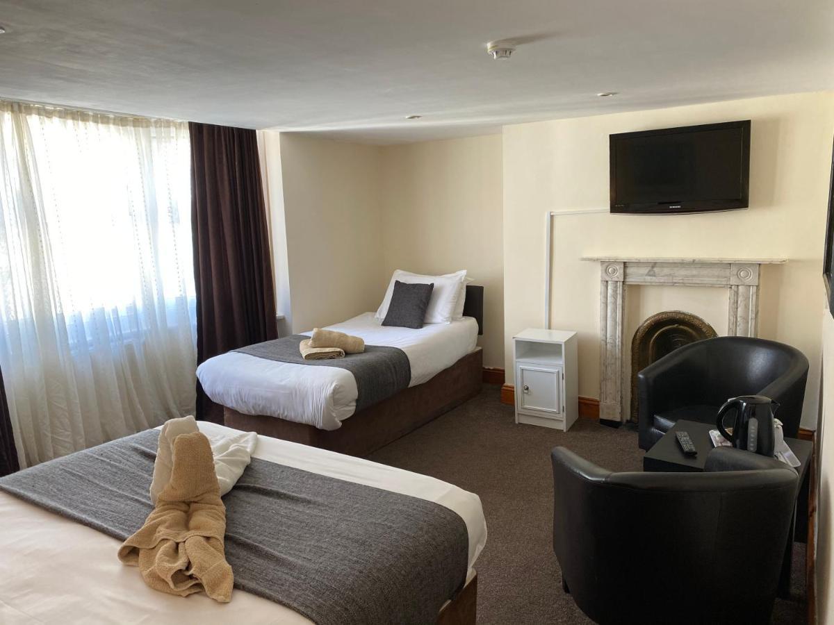 Old Palace Guest house 3*