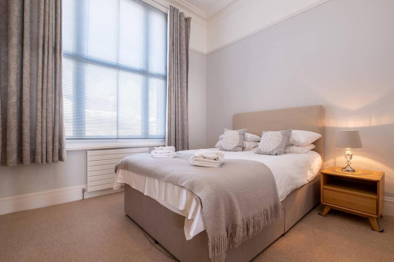 Spectacular Sea Views! Stylish Apt With Balcony Brighton