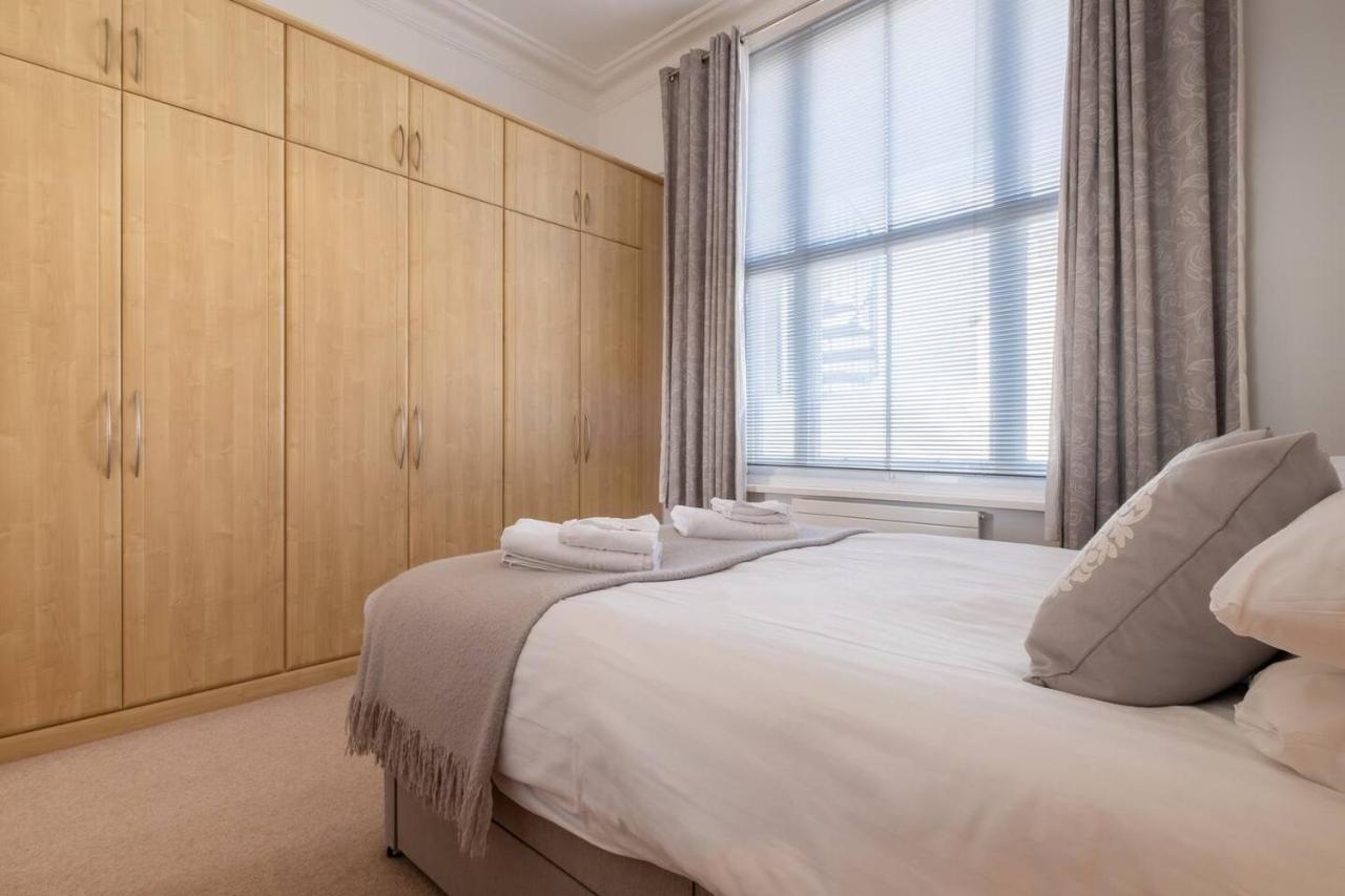 Spectacular Sea Views! Stylish Apt With Balcony Apartment