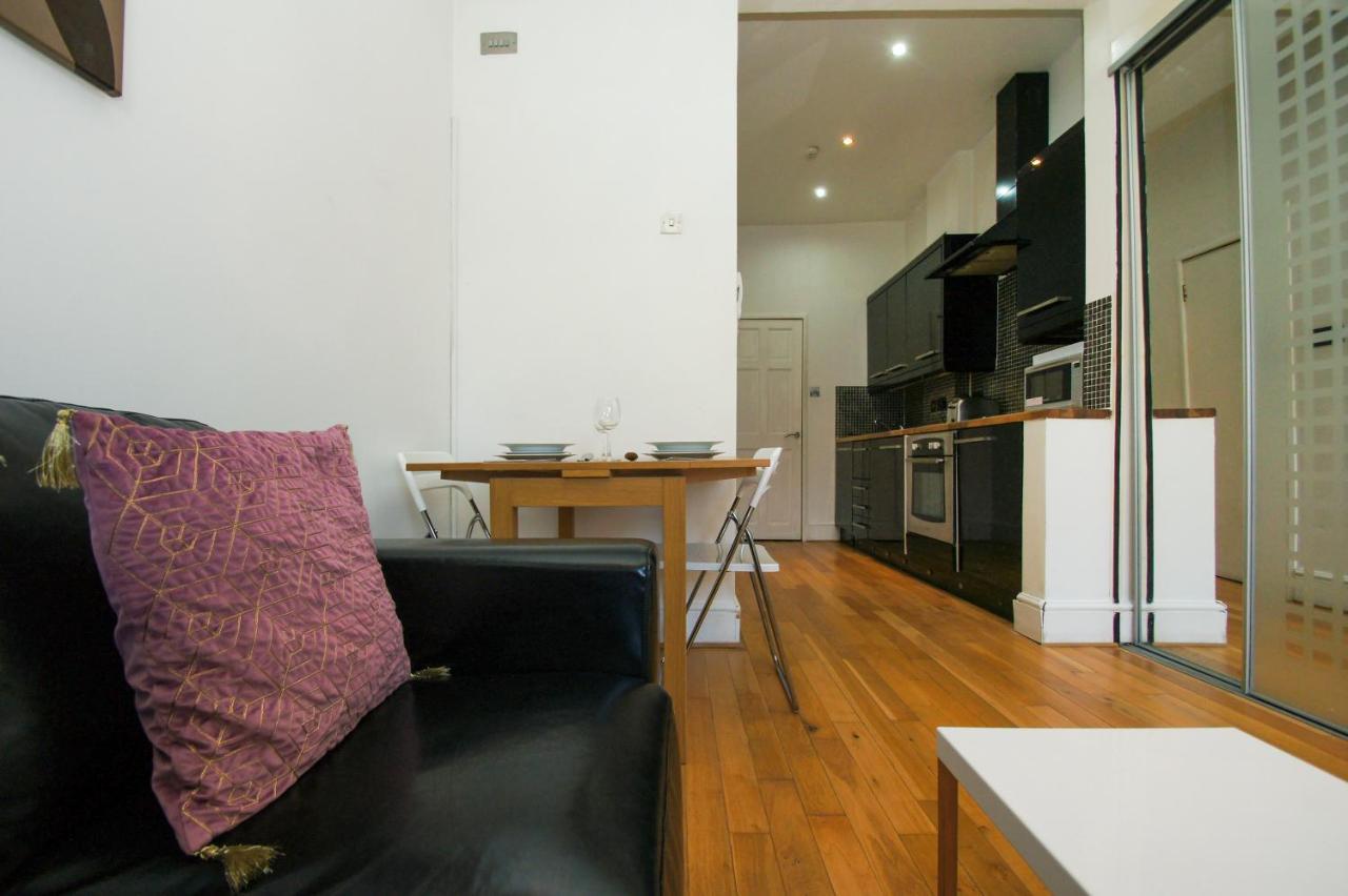 Cambridge Road Studio Apartment *