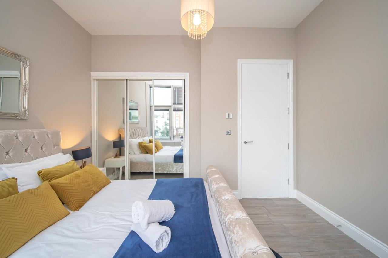 Flash Sales Offer - Any Week Day No Minimum Night Restrictions Centre Seafront 1 Bedroom Flat Bn1gre08 *