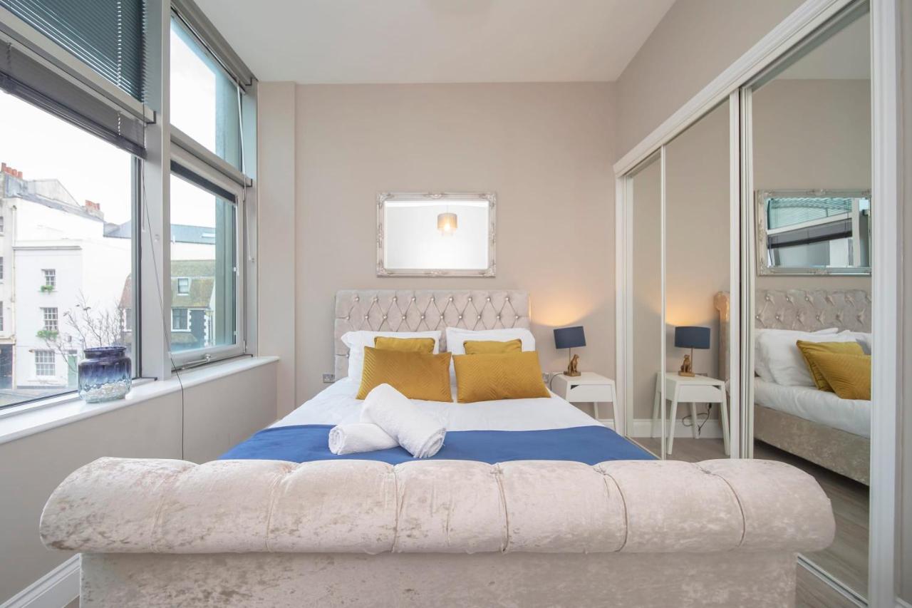 Flash Sales Offer - Any Week Day No Minimum Night Restrictions Centre Seafront 1 Bedroom Flat Bn1gre08 *