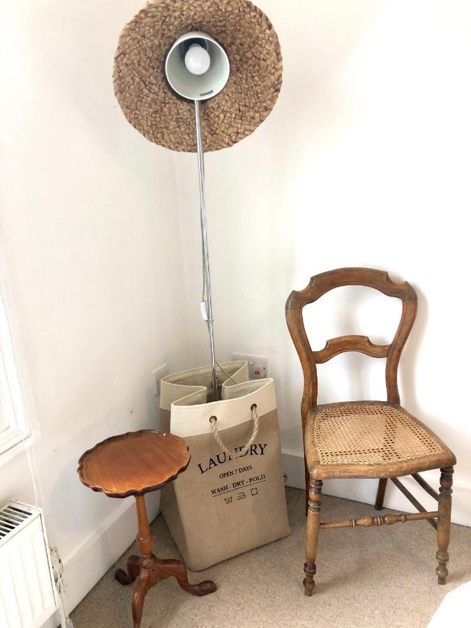 Holiday home Charming & Garden - Brighton!