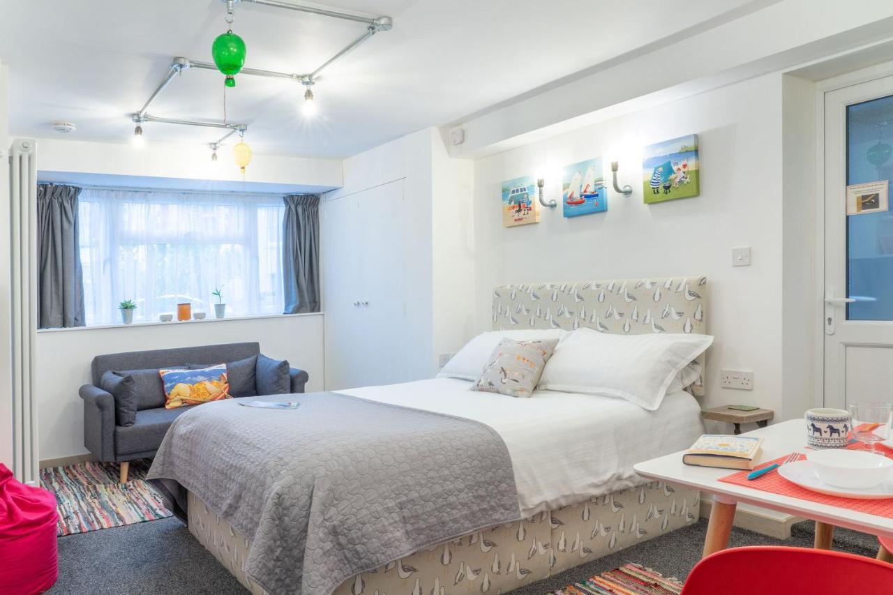 The @ 93 Bernard Rd Apartment