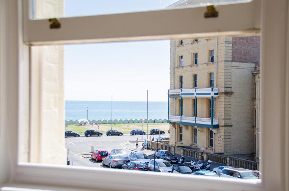 Seaview Mansion - With Parking Brighton