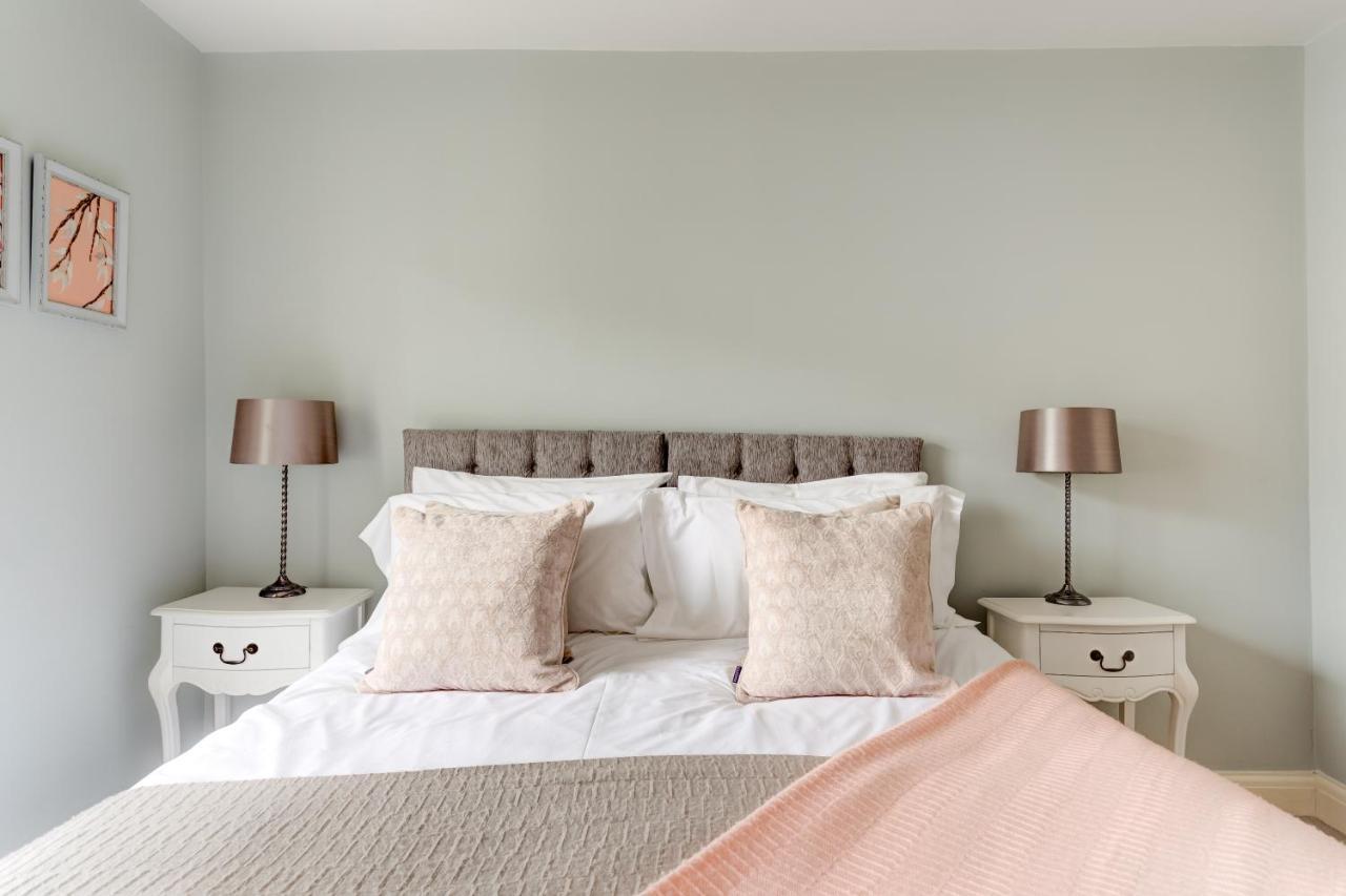 Luxury Mansion Townhouse With Private Cinema Brighton