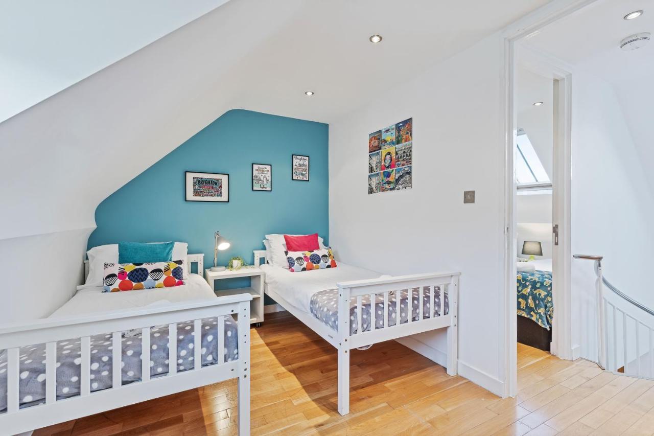 Majestic Mews Apartment With Free Parking - By My Getaways Apartment *