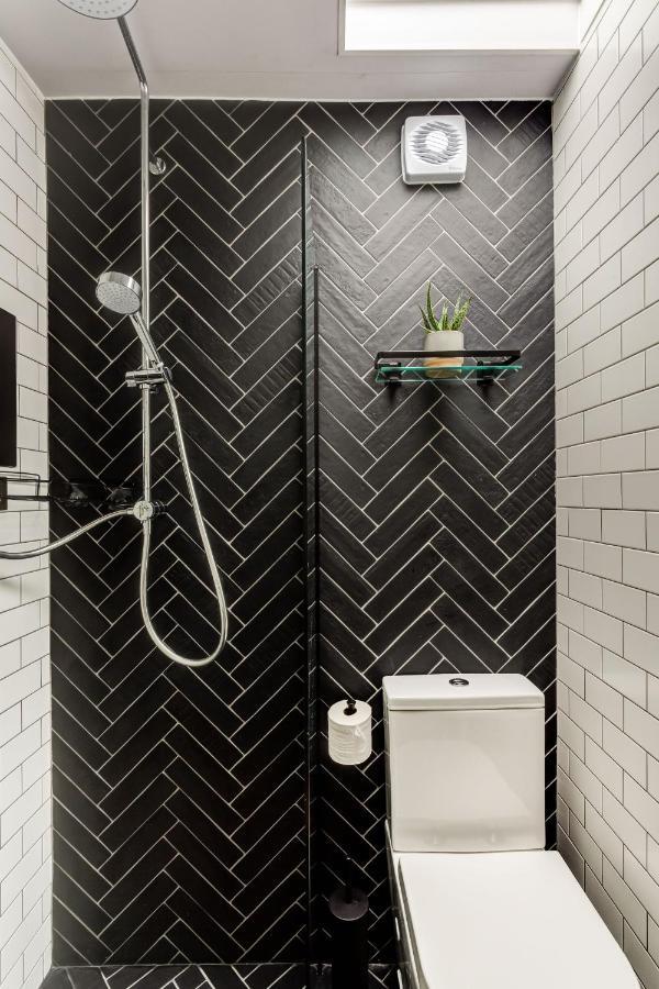Laines - Laines Location Brighton