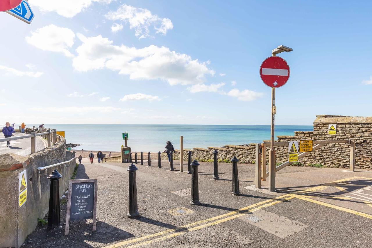 Smugglers View - By My Getaways Holiday home Brighton