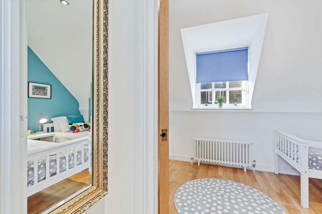 Majestic Mews Apartment With Free Parking - By My Getaways * Brighton