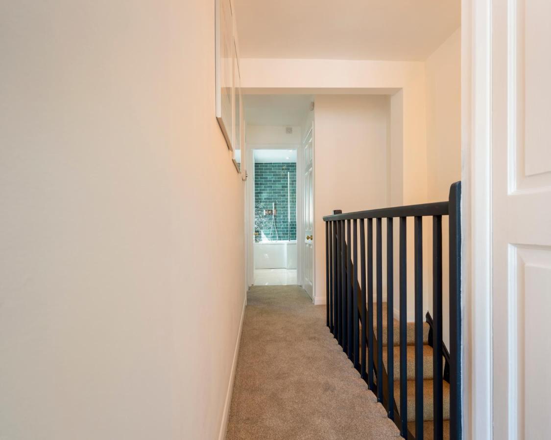 Stylish Upper Gardner Street - With Free Parking Holiday home Brighton