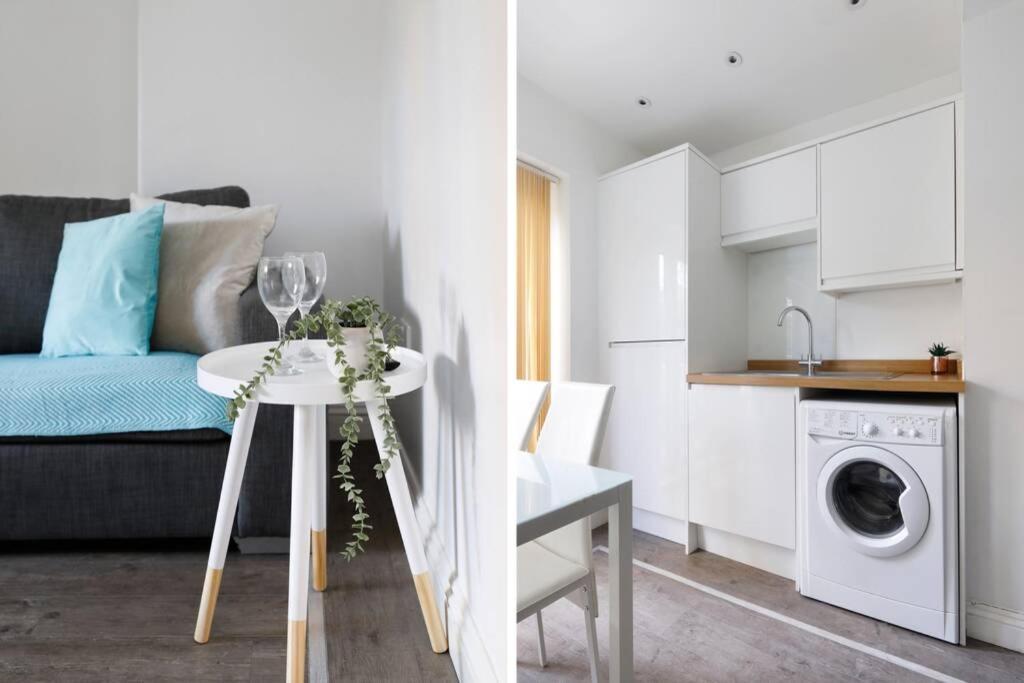 Apartment 2 Bedrooms Close To The Beach With Garden And Own Entrance ! Brighton