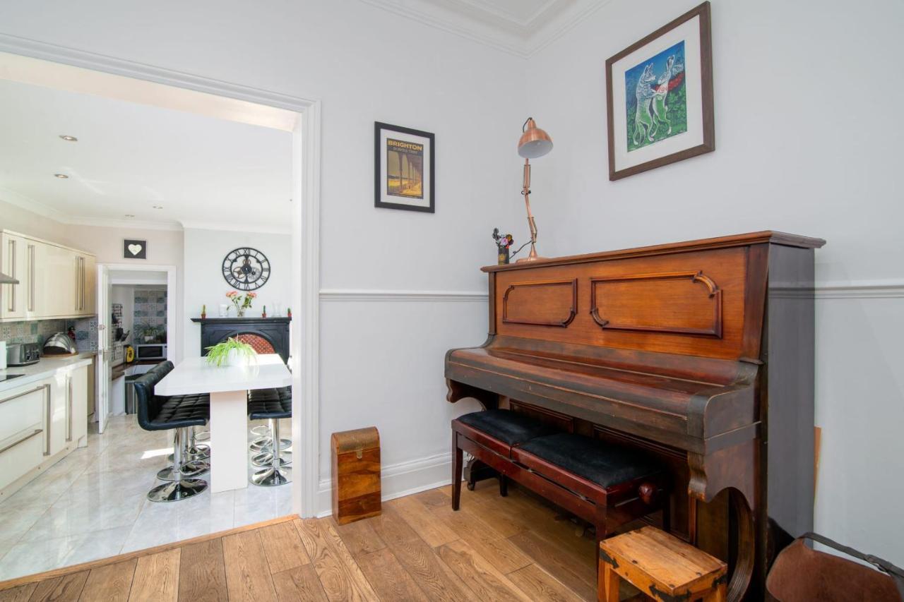 5Br Family Home With Private Garden In Portslade *
