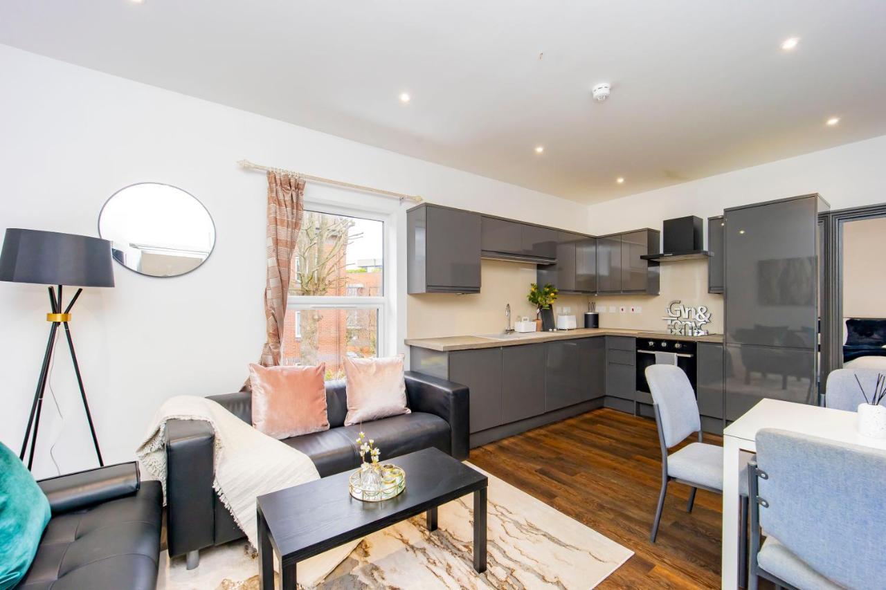 Special Offer 3 Bedroom Flat Bn32osm18 Brighton