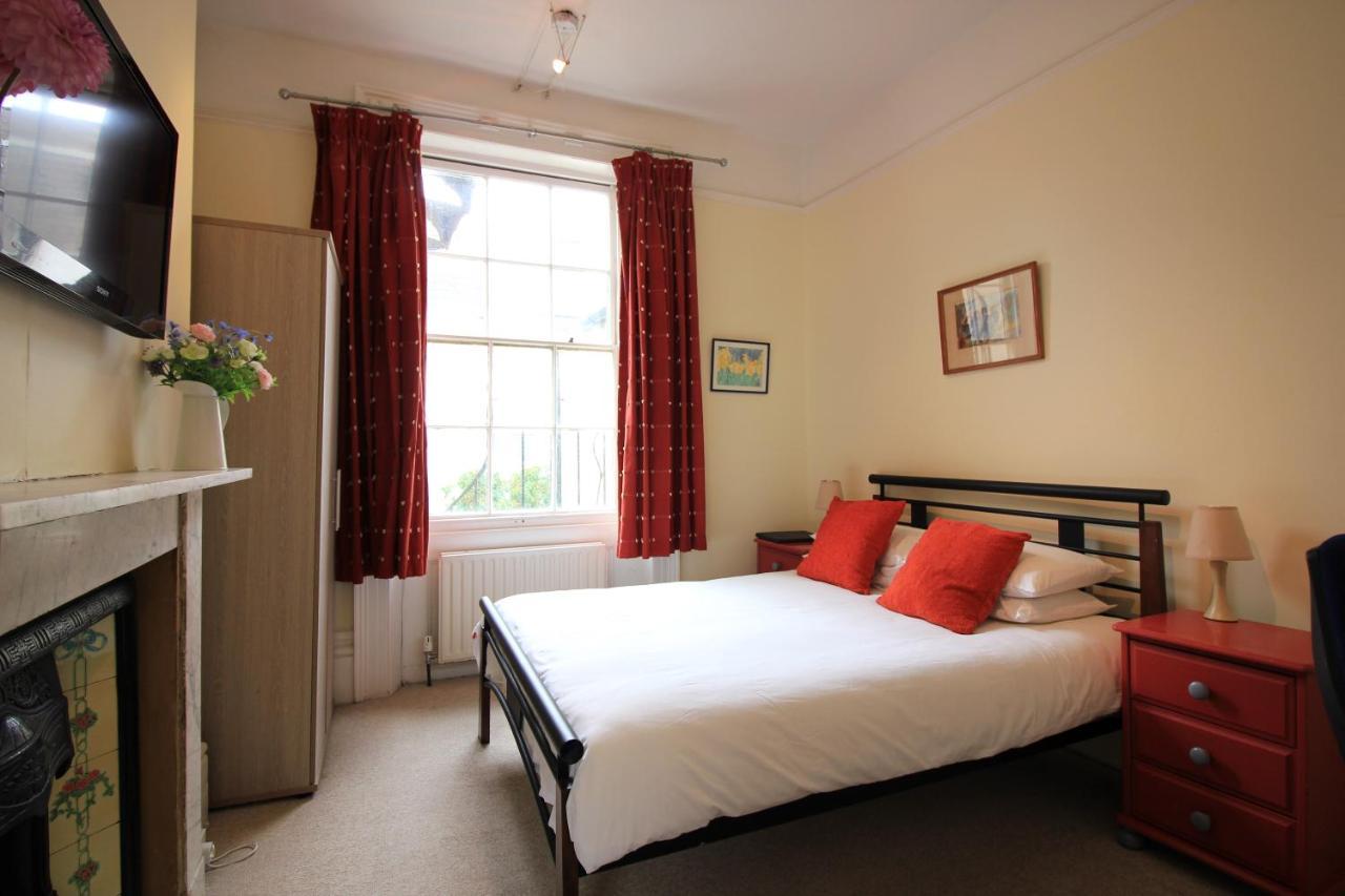 Guest house Lichfield House 4*