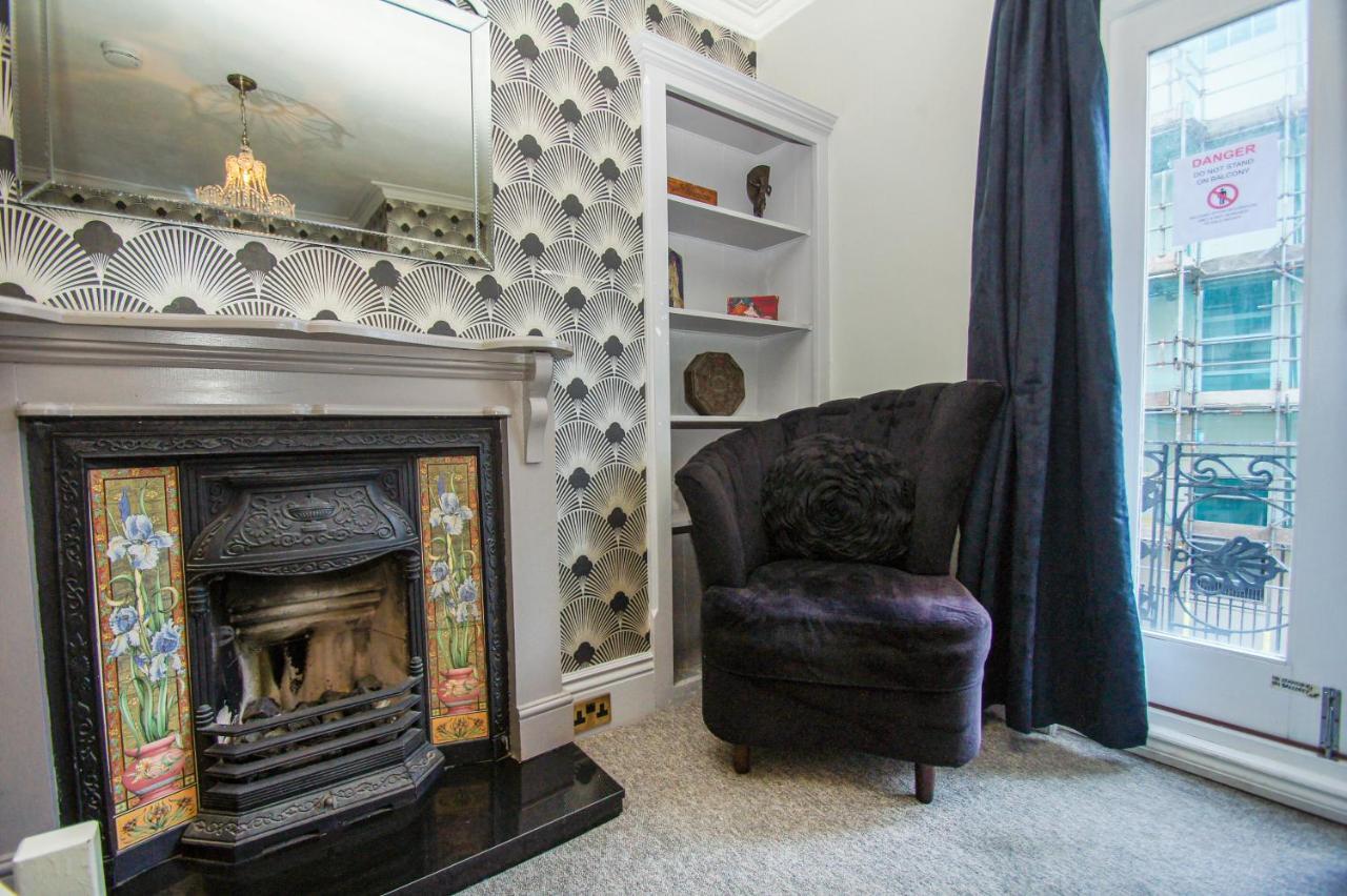 Chocolate Box - Central- By Brighton Holiday Lets Holiday home *