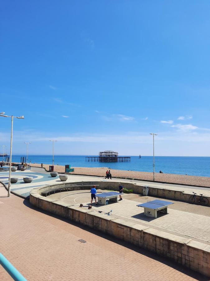 Apartment 99 Steps To The Sea